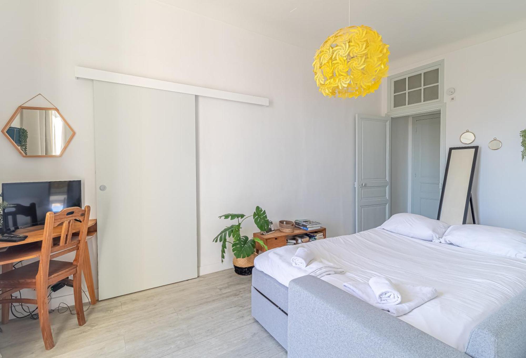 Charming Studio In The Heart Of מנטון מראה חיצוני תמונה